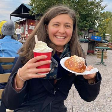 Spyradoula Fotinis WOW update 2